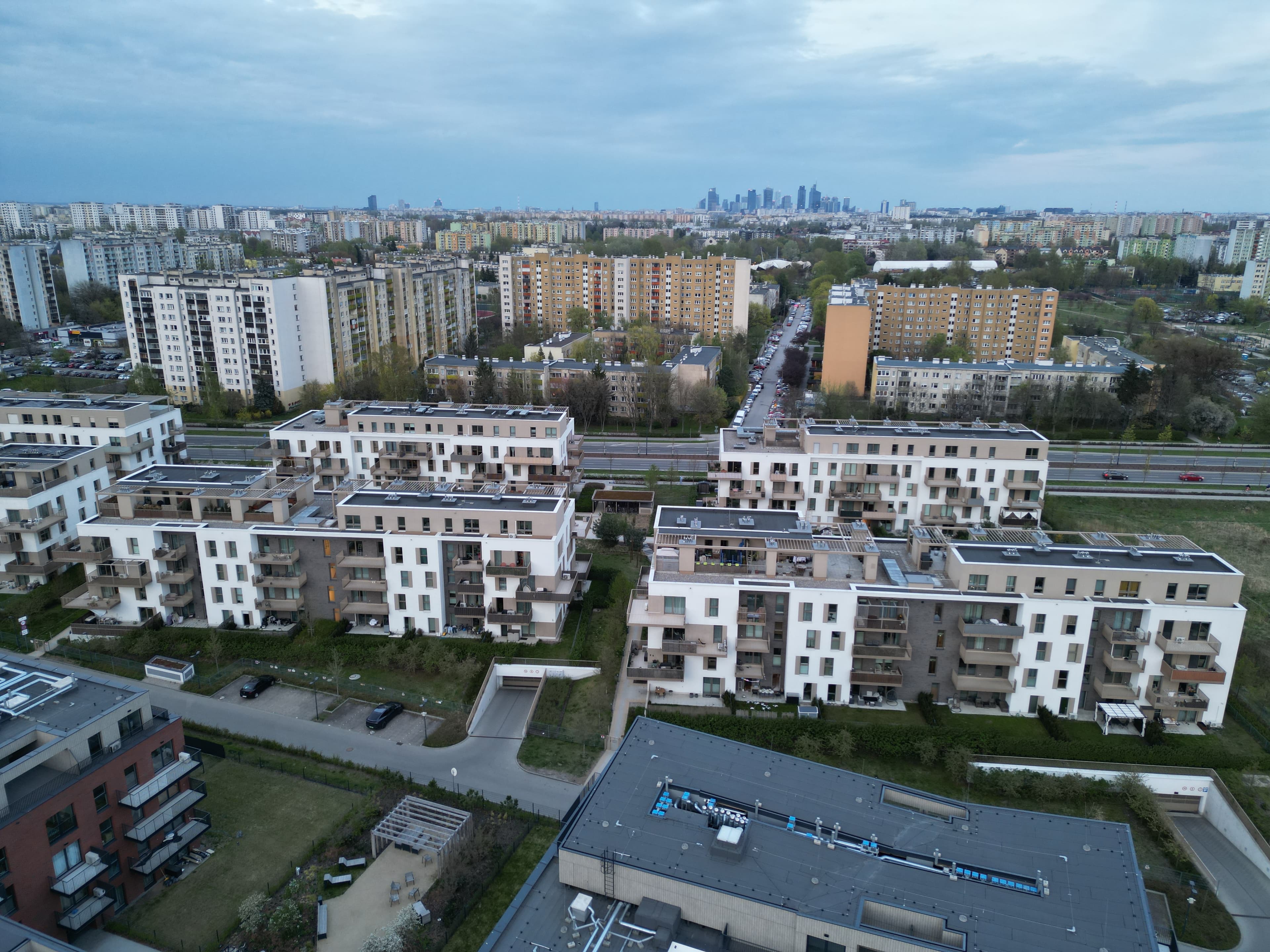 Panoramic aerial of Zielone Bemowo and surroundings.